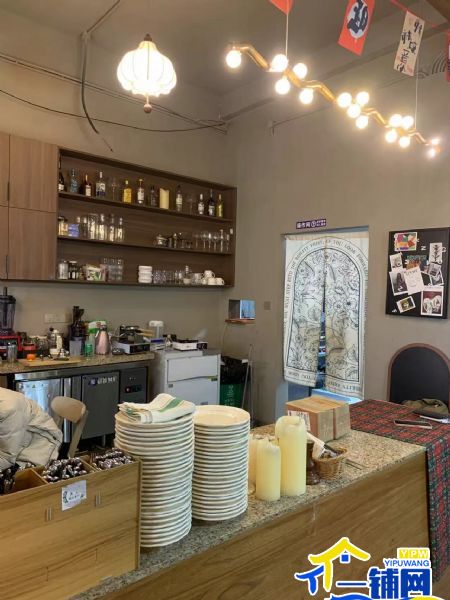 ��һ������������԰��װ�����͹ݣ�ת�ã�ʵ��ͼƬ