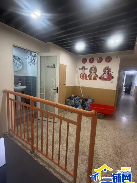 ��һ��������������㳡�����տ���ת��ʵ��ͼƬ