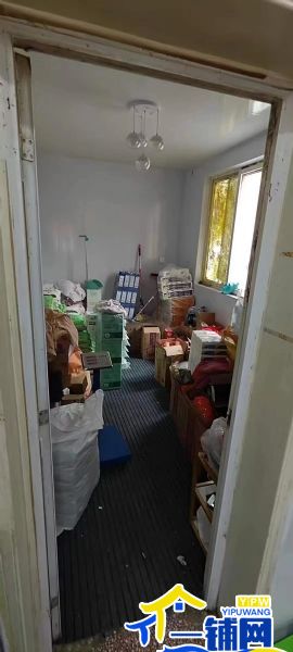 ��һ����������ӱ����԰С���������ʱ�����ת��ʵ��ͼƬ