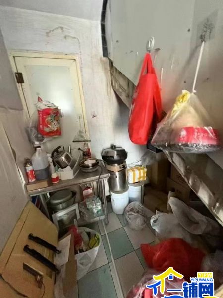 ��һ�������ѵ�С���˳�����ת��ʵ��ͼƬ